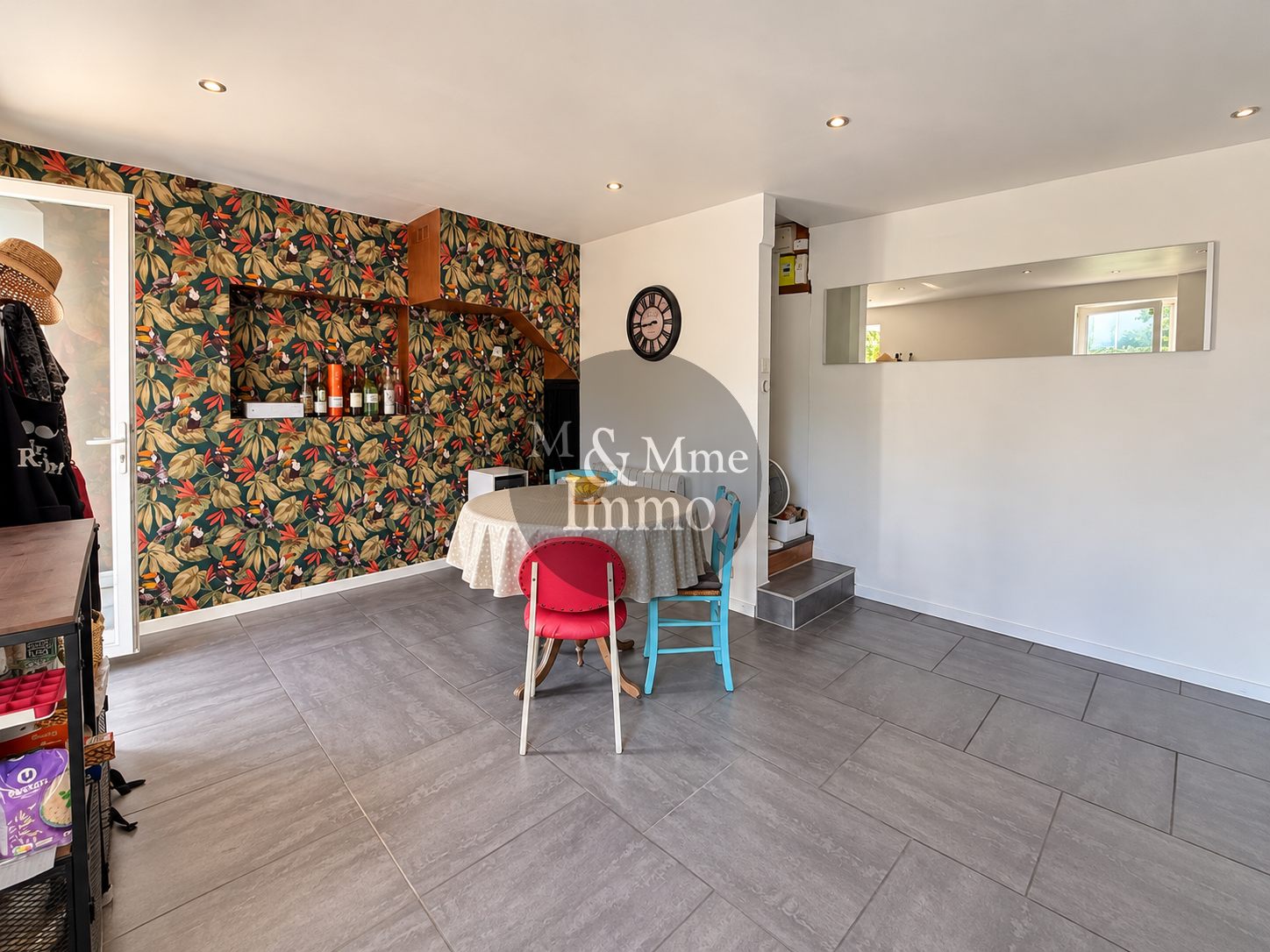 Maison de village avec jardin, terrasse et stationnement A